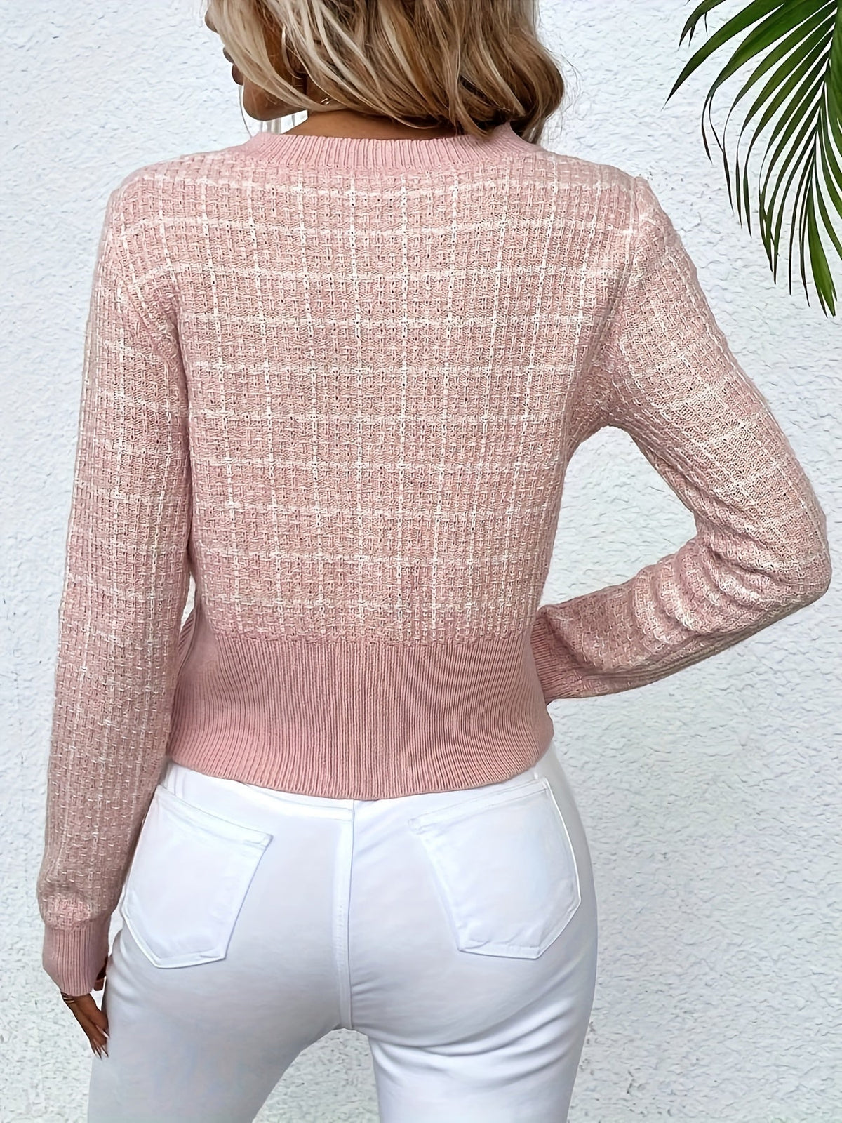 Chic Houndstooth Knit Cardigan with Gold Buttons and Chest Pockets