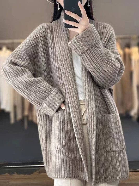 Oversized Chunky Knit Cardigan with Patch Pockets
