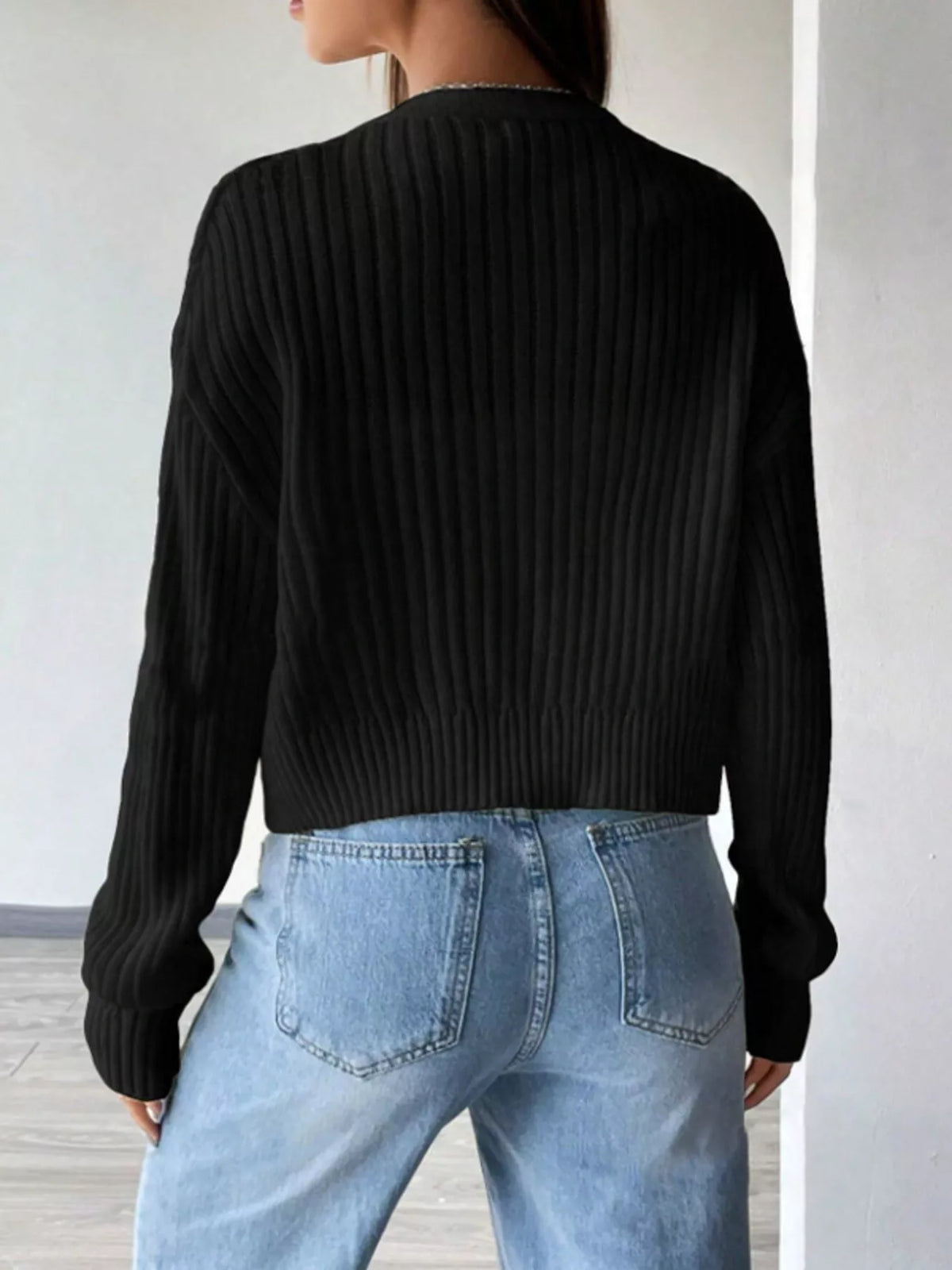 Soft Cropped Ribbed Cardigan with V-Neckline and Gold Buttons