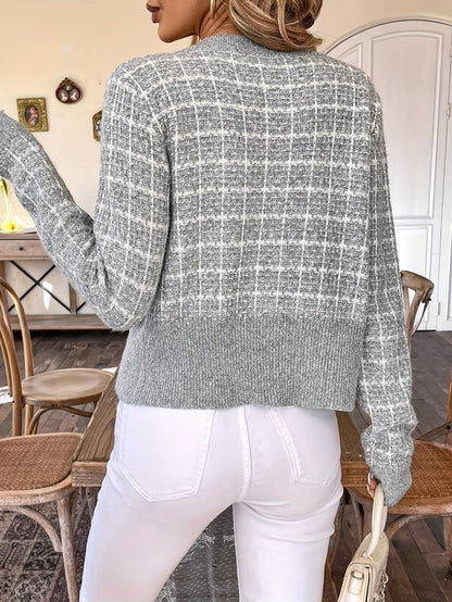 Chic Houndstooth Knit Cardigan with Gold Buttons and Chest Pockets