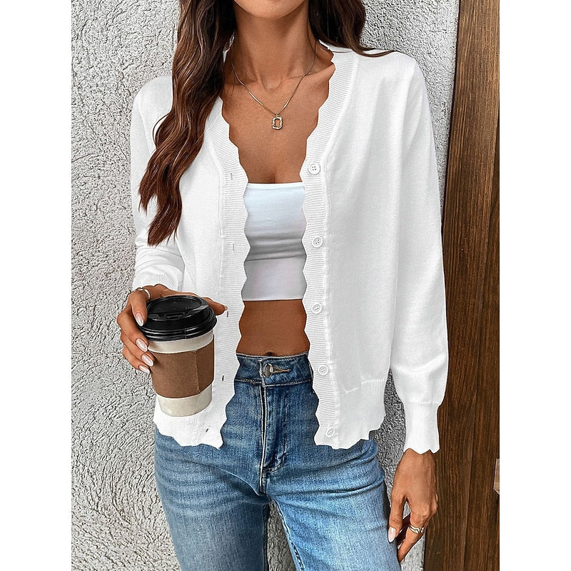 Chic Knit Cardigan with V-Neckline and Scalloped Trim