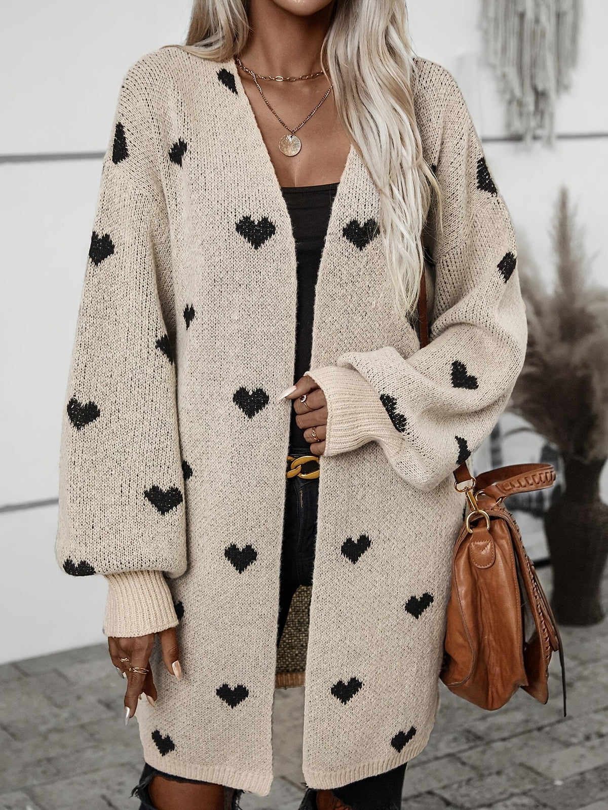 Cosy Oversized Knit Cardigan with Heart Print and Open Front