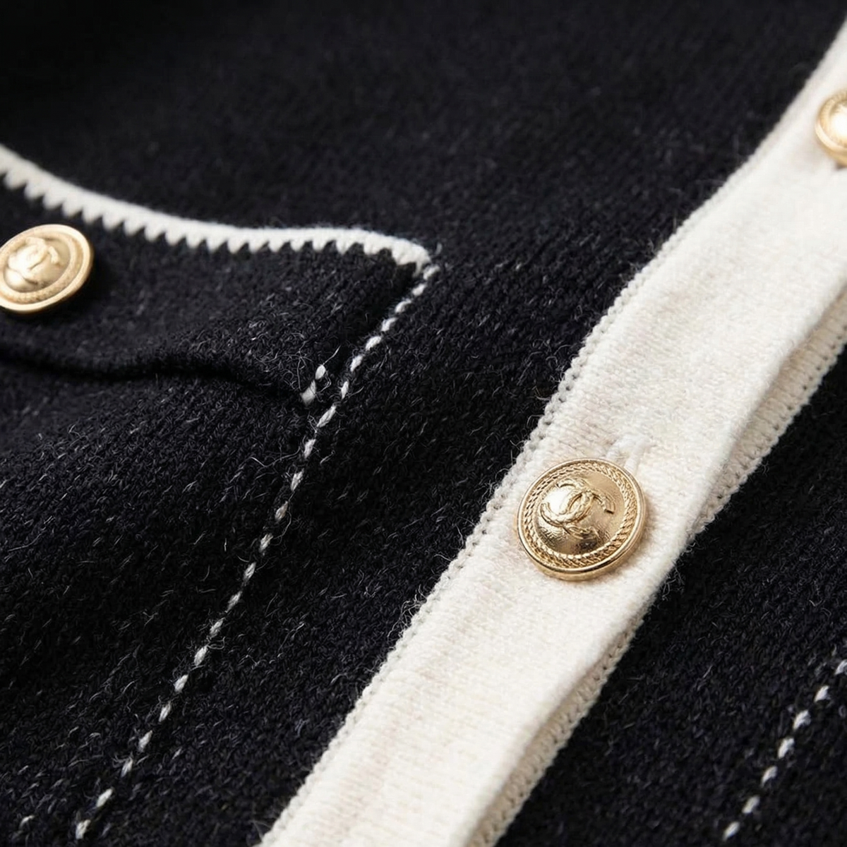 Refined Knit Cardigan with Gold Buttons and Chest Pockets