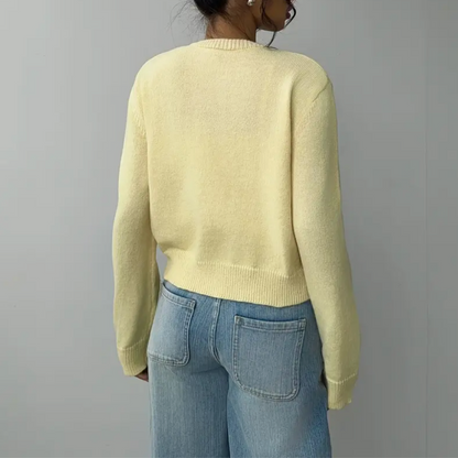 Soft Cropped Knit Cardigan with Round Neck and Ribbed Hem