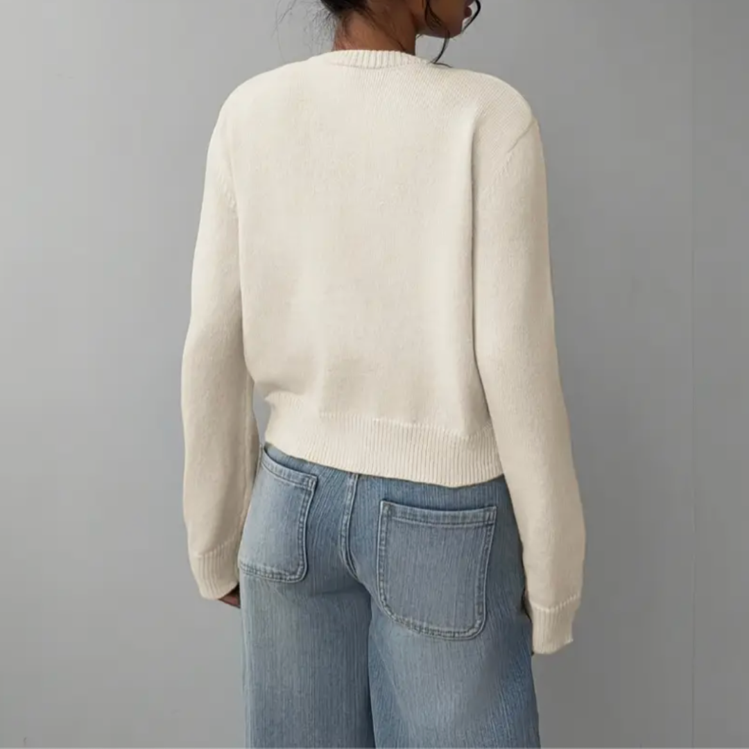 Soft Cropped Knit Cardigan with Round Neck and Ribbed Hem