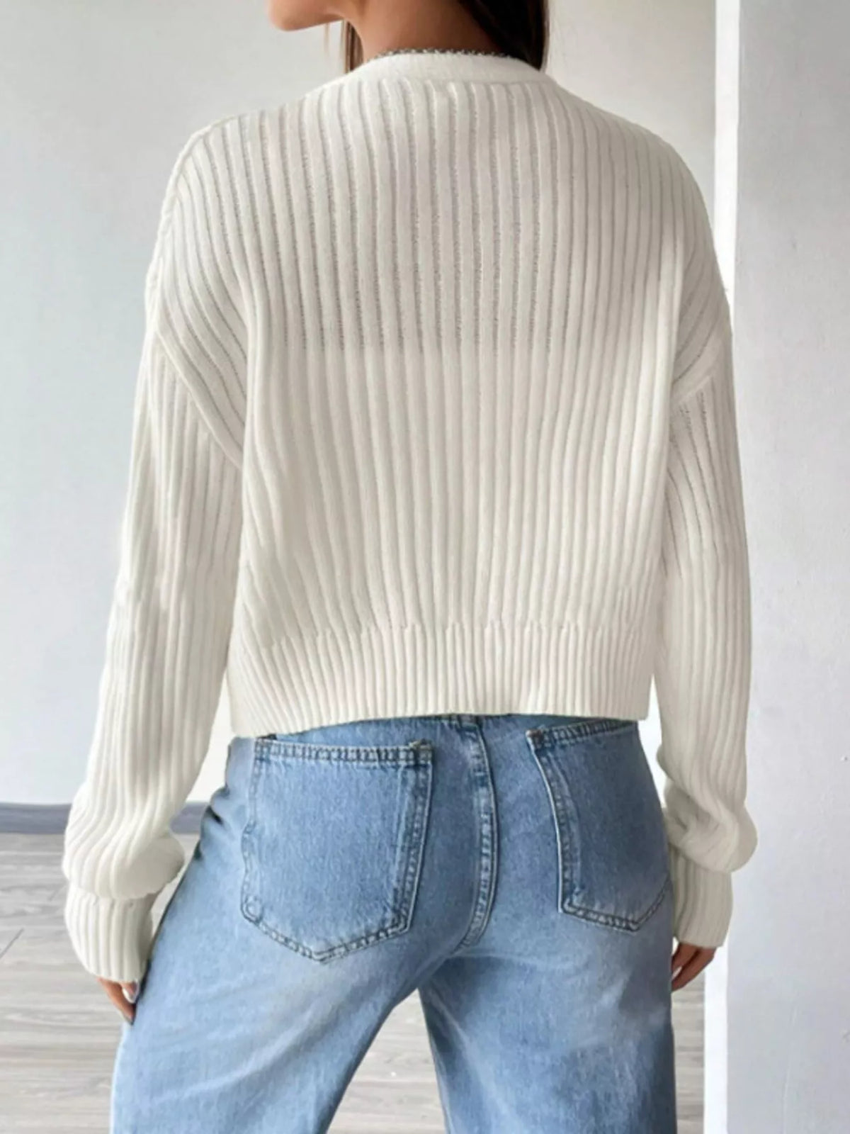 Soft Cropped Ribbed Cardigan with V-Neckline and Gold Buttons